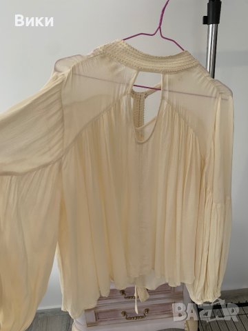 Дамска блуза в размер L/XL, снимка 10 - Блузи с дълъг ръкав и пуловери - 44085587
