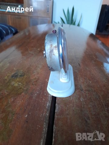 Стар настолен часовник,будилник Дружба, снимка 3 - Антикварни и старинни предмети - 43928321