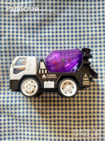 механично камионче бетоновоз