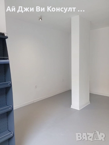 Магазин под наем в Центъра, снимка 14 - Магазини - 52731909