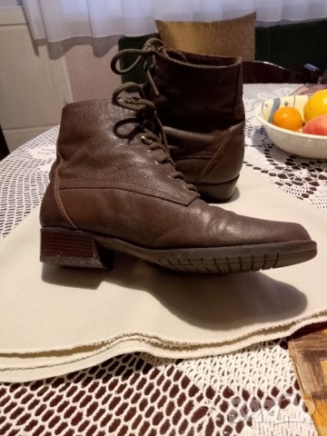 Дамски боти от естествена кожа , снимка 3 - Дамски боти - 43714021