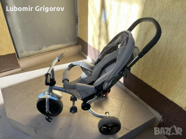 Триколка за превоз на малко дете