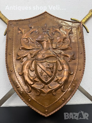 Герб/щит с мечове за стена №7586, снимка 2 - Други ценни предмети - 52317485