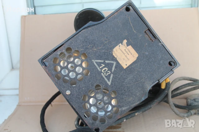 Стар бакелитов телефон, снимка 10 - Антикварни и старинни предмети - 50999275