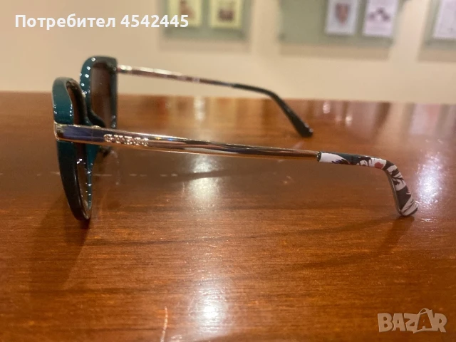 Очила на Dolce Gabana и Guess, снимка 14 - Слънчеви и диоптрични очила - 51124867