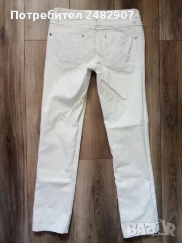 Бели дамски дънки, снимка 6 - Дънки - 47999113