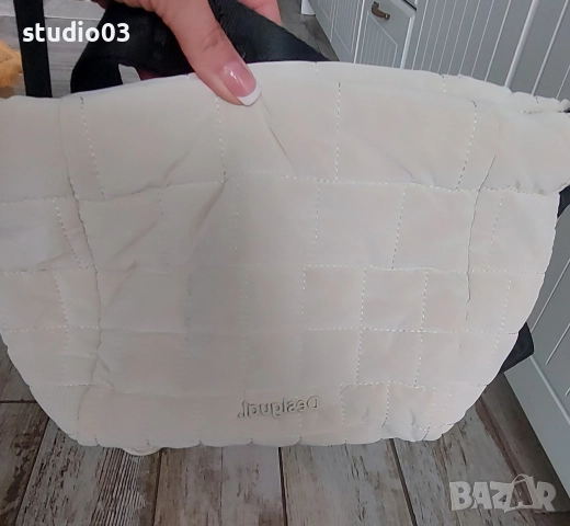 Дамска чанта Desigual , снимка 7 - Чанти - 52874115