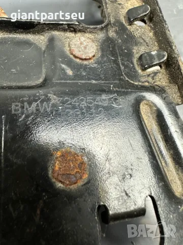 Ключалка Преден Капак за БМВ BMW F30 F35 7242549-03, снимка 2 - Части - 49137759