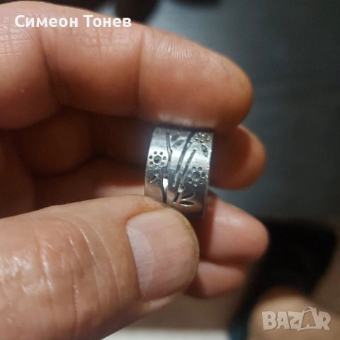 Дамски пръстен с цветя , снимка 3 - Пръстени - 52777054