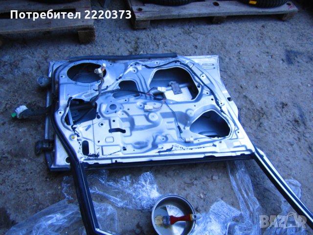 врата предна лява  mazda premacy 2.0 td, снимка 3 - Части - 27021027