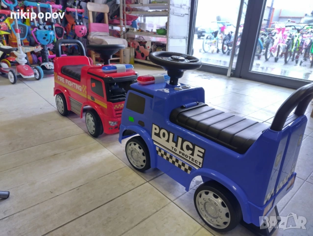 MERCEDES Кола за бутане Mercedes-Benz Antos, снимка 5 - Детски велосипеди, триколки и коли - 53564939