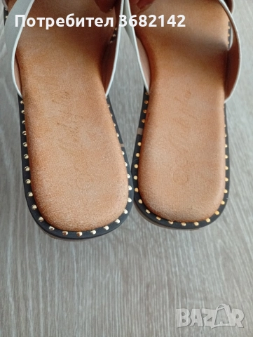 продавам дамски чехли , снимка 4 - Чехли - 52905153