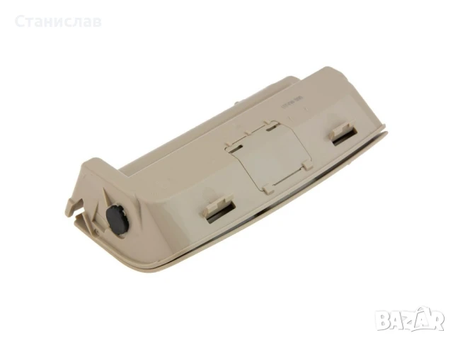 Кутийка за очила на VW Golf 5, снимка 2 - Части - 50644053