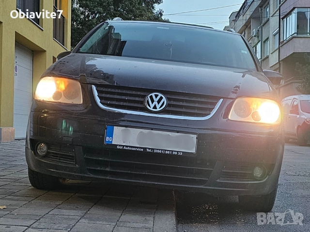VW Touran 2.0 FSI, 2004 г., снимка 7 - Автомобили и джипове - 51953936