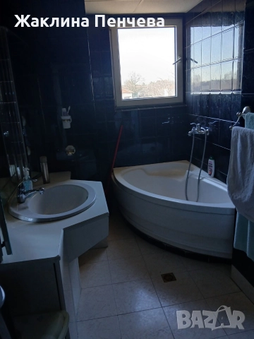 Продавам апартамент в идеален център град Бяла Слатина с площ 130кв.м,напълно обзаведен., снимка 11 - Апартаменти - 52939416