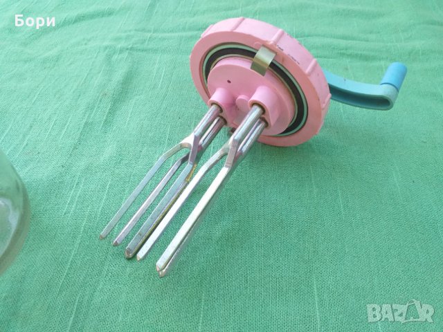 Стар ръчен миксер неизползван нов, снимка 3 - Аксесоари за кухня - 33551943