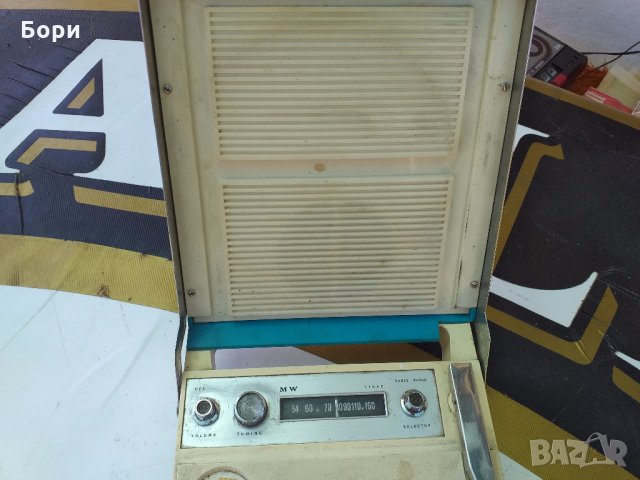 AIMOR seven transistor  phonograph-radio, снимка 10 - Радиокасетофони, транзистори - 32832532