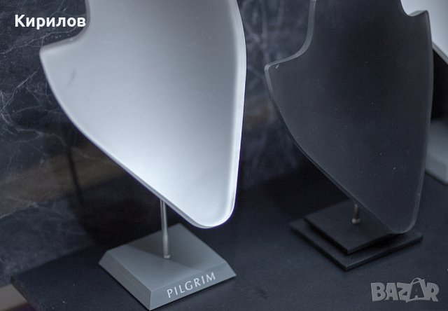 Поставка за бижута, бюст, стойка за колие, гердан, врат, дисплей, стъкло, плексиглас, снимка 4 - Други - 43462225