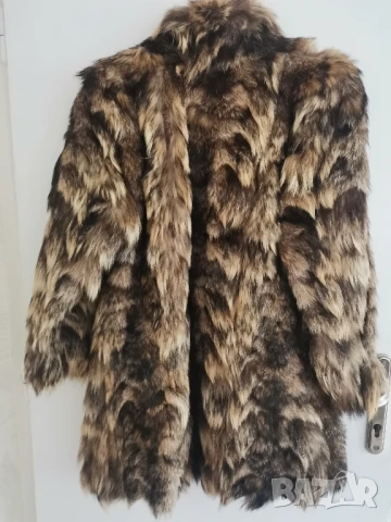 Палто с естествен косъм от аржентинска лисица , снимка 3 - Палта, манта - 50833218