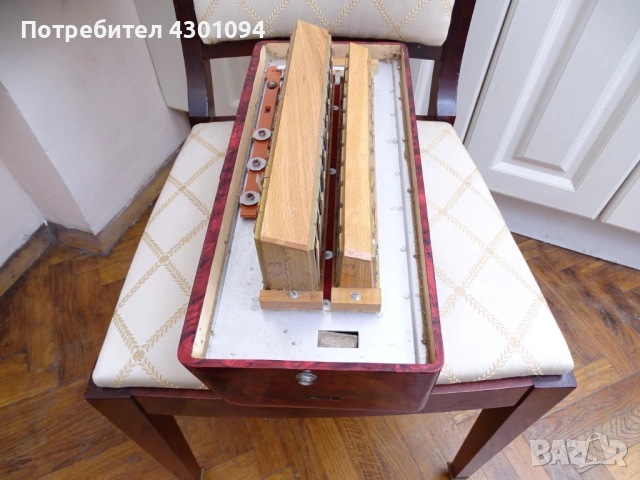 Корпус (баси) с тарги за Акордеон Weltmeister Stella 60 баса, снимка 6 - Акордеони - 53576519