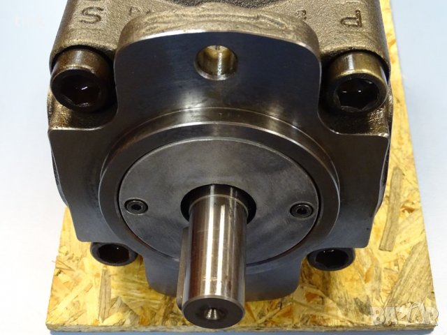 Хидравлична помпа TRUNINGER 4N1-0.63/3H3-011 hydraulic pump, снимка 9 - Резервни части за машини - 39050857
