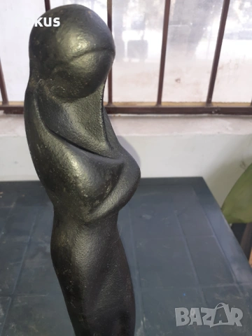 Уникална чугунена статуетка фигура - Мадоната 3,6кг., снимка 3 - Антикварни и старинни предмети - 53279856