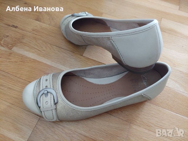 Балеринки Clarks номер 38.5 , снимка 1 - Дамски ежедневни обувки - 38006291