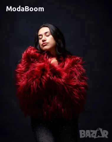 Луксозно червено дамско зимно яке , снимка 2 - Якета - 48374320