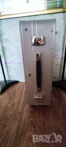 Куфар - преносима гримьорна NIVEA с телескопични крака и огледало , снимка 9 - Куфари - 51718141