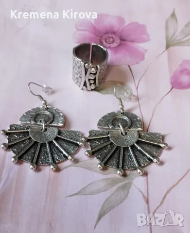 Дамски комлект обеци и пръстен. Идея за подарък. Бижута Луди гъби.