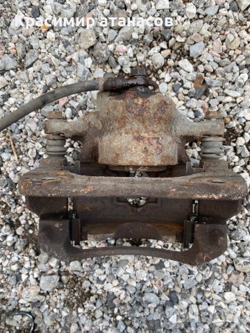 Спирачен апарат преден ляв за Тойота Аурис.2007-2012г, снимка 3 - Части - 44117977