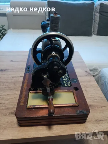 Шевна машина Афрана, снимка 4 - Шевни машини - 49064336