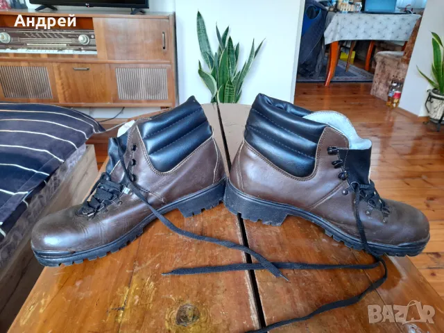 Стари туристически обувки Младост #2, снимка 2 - Други ценни предмети - 47824192