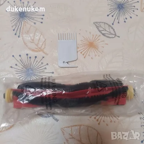 НОВА! Основна четка за роботи Roborock S5 Max, S50, S51, S55, S6, S6, снимка 5 - Прахосмукачки - 48543269