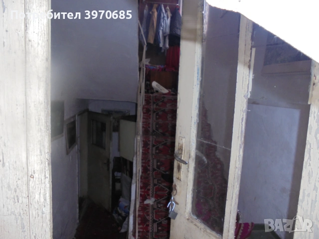 ПРОДАВА къща в град Лозница, снимка 14 - Къщи - 53096155