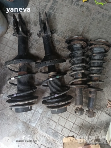 Амортисьори за Субаро, снимка 4 - Части - 51844197