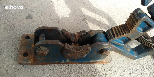 Тръбно менгеме PIONIER, снимка 2 - Менгемета - 43984387