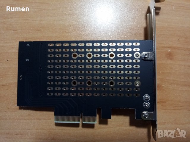 адаптер/преходник PCIe to NVMe/SATA/NGFF, снимка 2 - Твърди дискове - 28512354