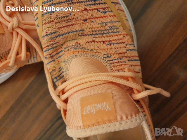 Маратонки за момиче, снимка 2 - Детски маратонки - 26590115