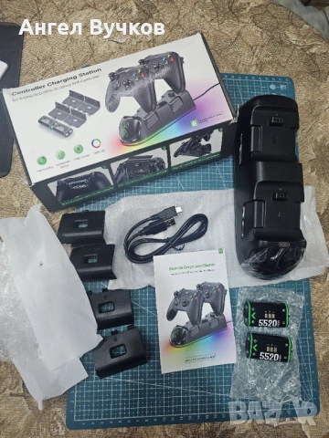 Зарядна станция за Xbox контролери с батерии 5520 mWh, снимка 2 - Друга електроника - 53522626
