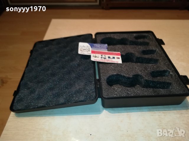 BEHRINGER NEW MODEL-КУФАР 1801221401, снимка 17 - Микрофони - 35476880