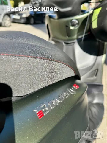 Скутер Piaggio Beverly S 300, снимка 5 - Мотоциклети и мототехника - 47690642