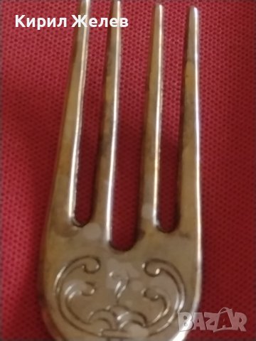 Стара вилица много красива орнаментика перфектно състояние с маркировка ITALI за КОЛЕКЦИЯ 33078, снимка 5 - Други ценни предмети - 43818470