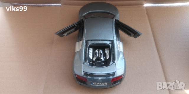 Audi R8 Maisto - Мащаб 1:24, снимка 3 - Колекции - 36667045