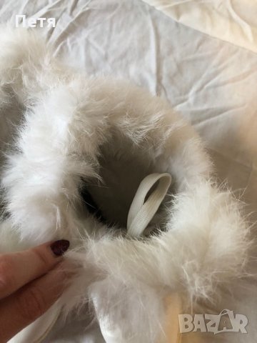 Бели ботуши със заешка кожа и камъни, снимка 3 - Дамски ботуши - 28237040