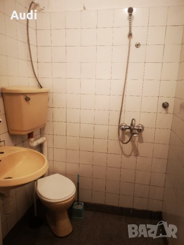 Партерна боксионера. Тухлена монолитна  кооперация.  Между Ботева градинка и Колхозен пазар. / широк, снимка 8 - Апартаменти - 33162824