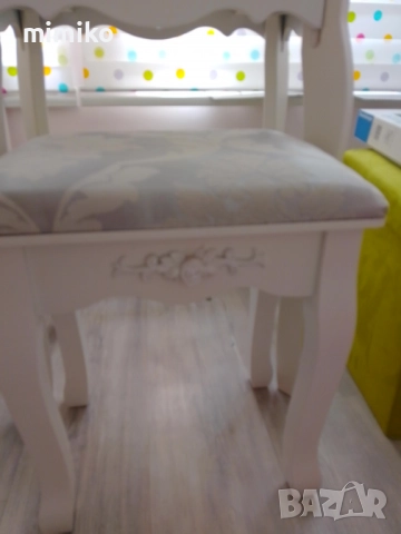 Дамска тоалетка , снимка 4 - Тоалетки - 51663476