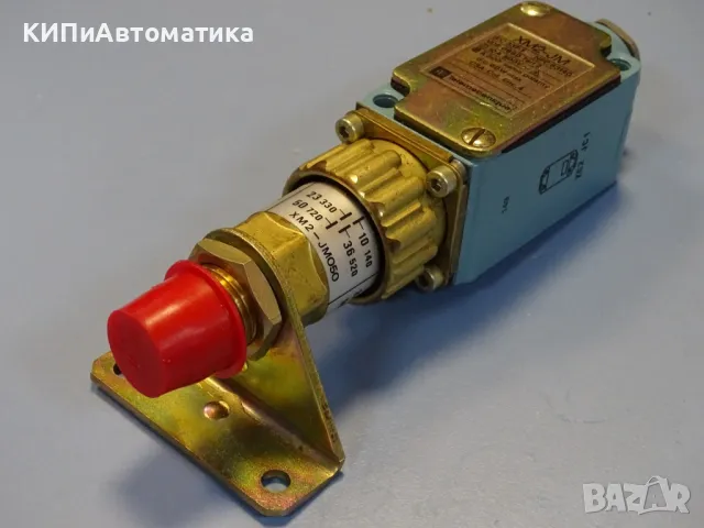 Пресостат Telemecanique XM2.JM050 pressure switch 0-50Bar, снимка 2 - Резервни части за машини - 47674715