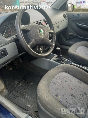 Шкода Фабия 1.4 бензин 12/2004 год Климатик - 1499€ Тел 0897440948, снимка 8 - Автомобили и джипове - 53392829