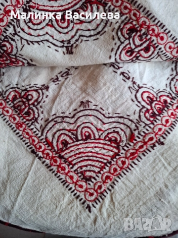 Ръчно бродирана покривка за маса , снимка 6 - Декорация за дома - 52639599